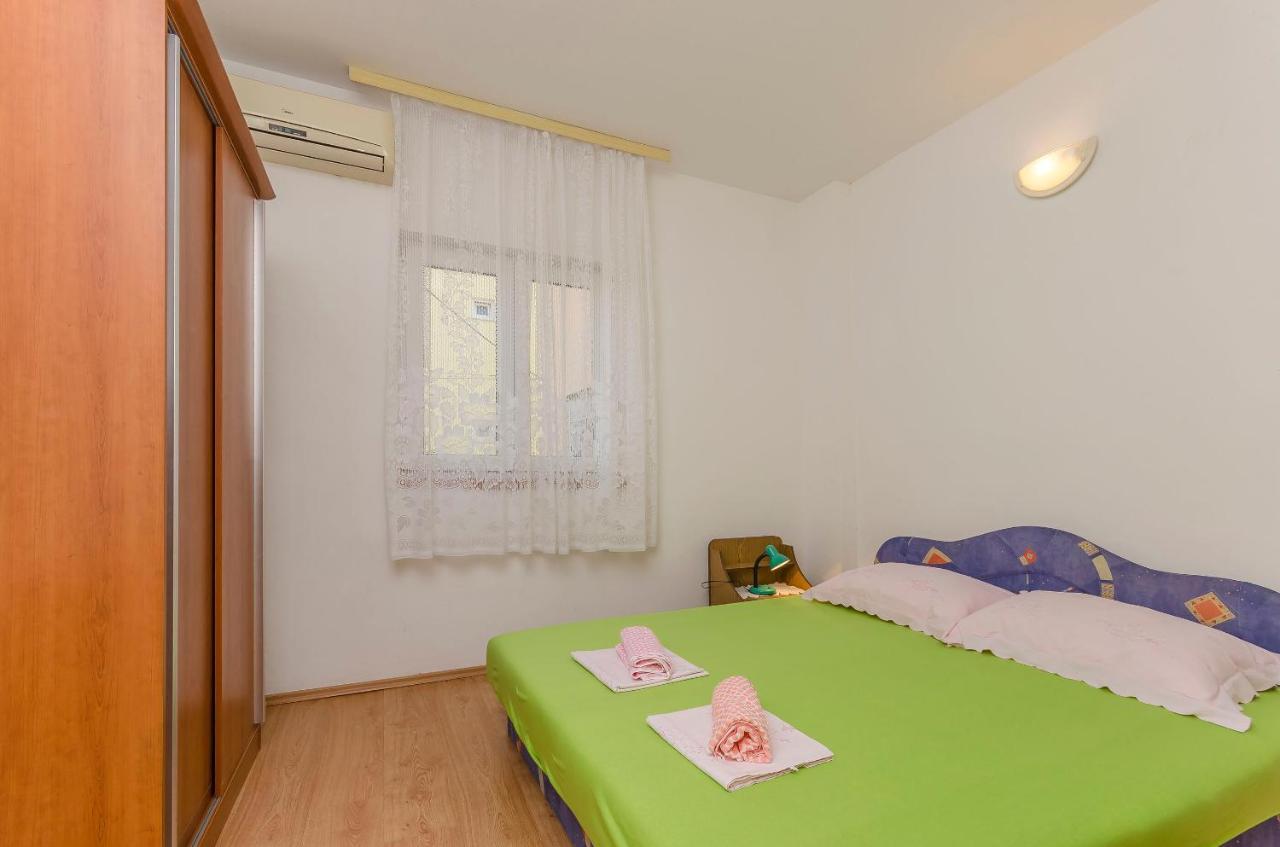 Apartments Mira I Vodice Dış mekan fotoğraf