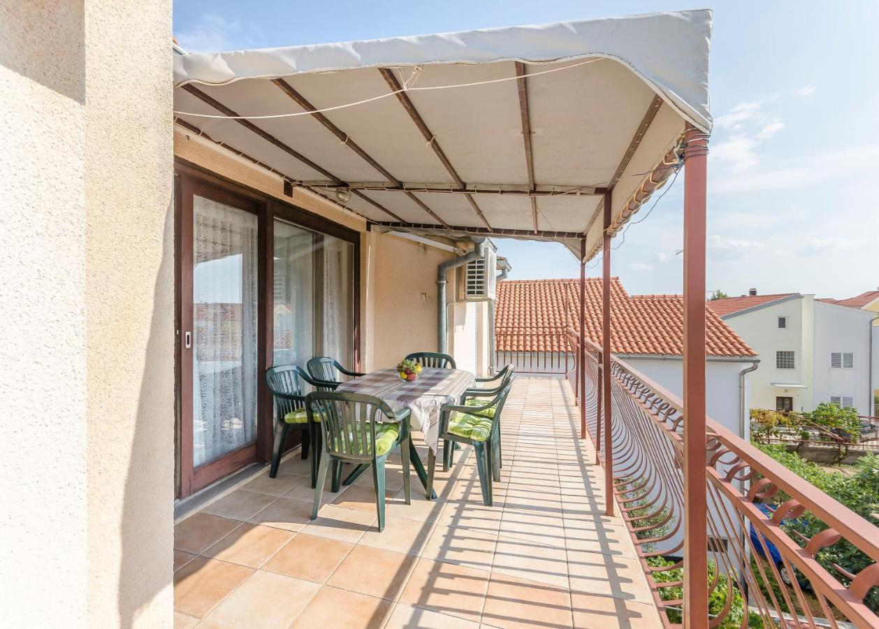 Apartments Mira I Vodice Dış mekan fotoğraf